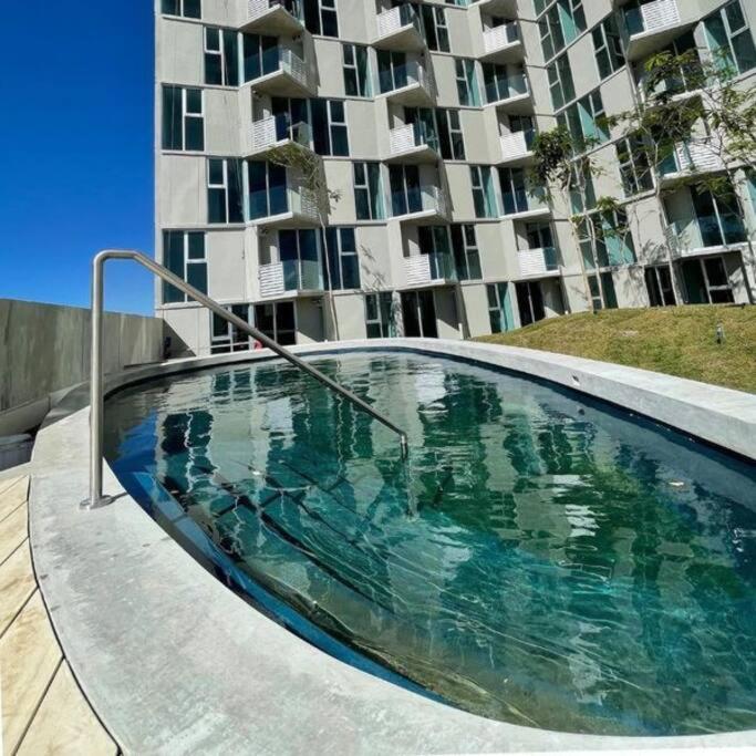 Pool View Apartment With A/C San Jose Bagian luar foto